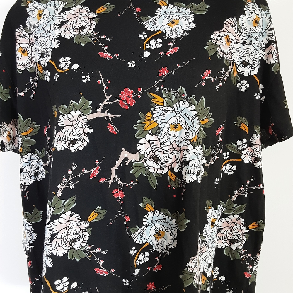 Zara Black Floral Short Sleeve Top - Picture 2 of 4